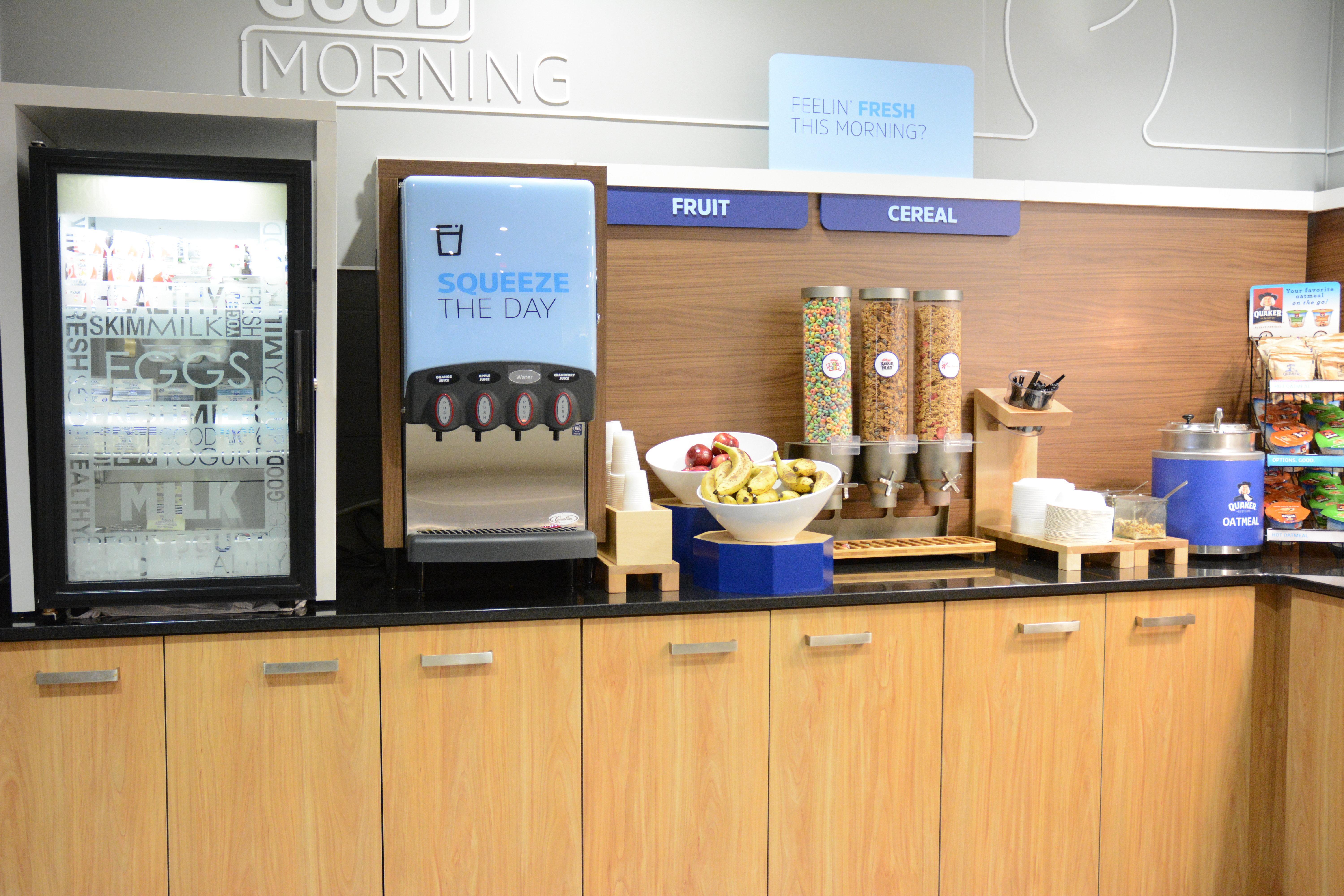 Holiday Inn Express Stamford, An Ihg Hotel ภายนอก รูปภาพ