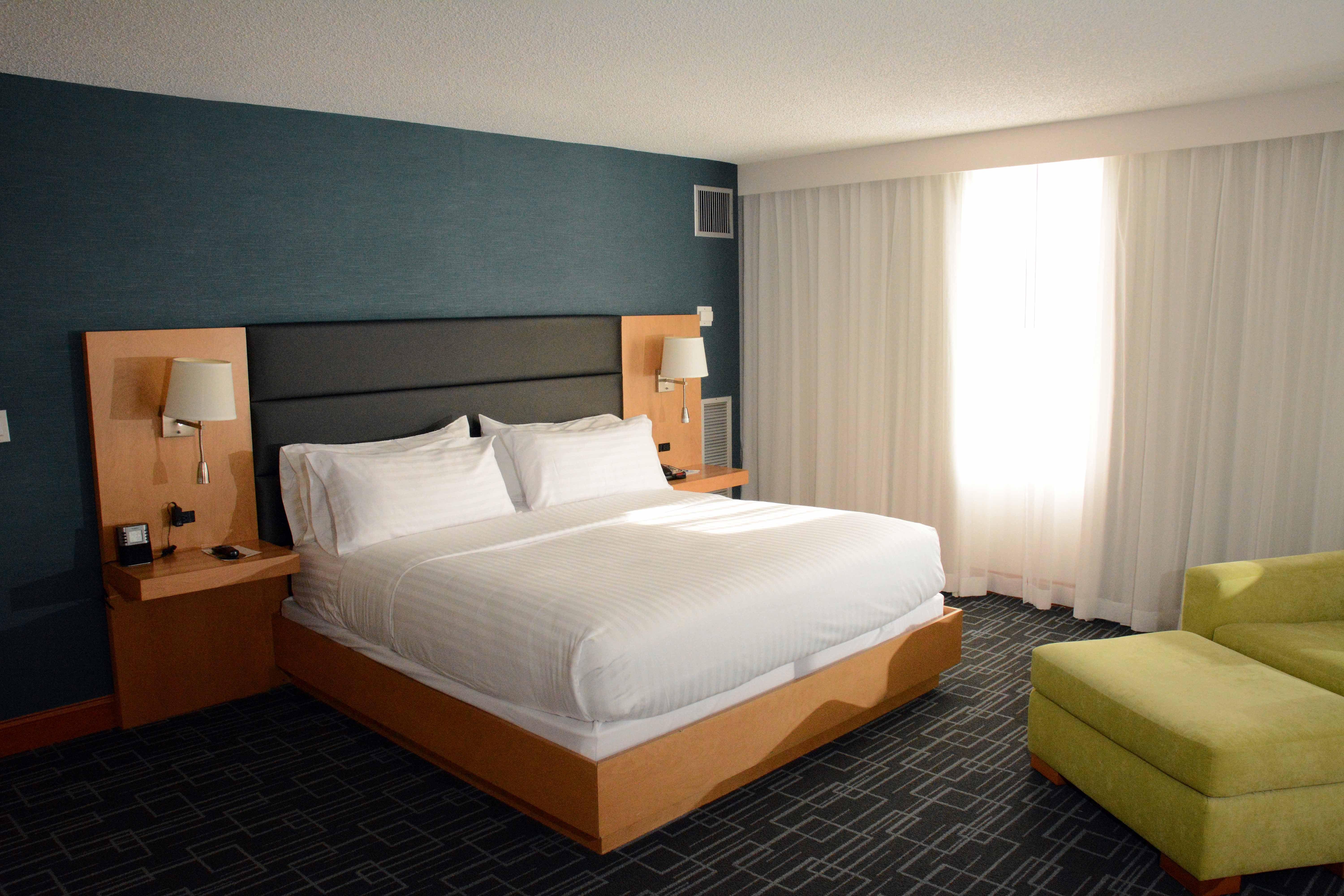 Holiday Inn Express Stamford, An Ihg Hotel ภายนอก รูปภาพ