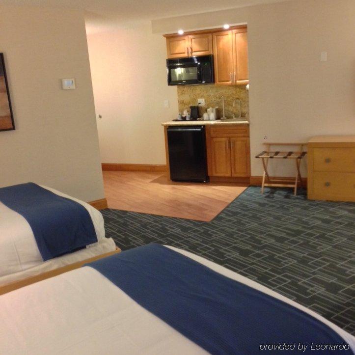 Holiday Inn Express Stamford, An Ihg Hotel ภายนอก รูปภาพ